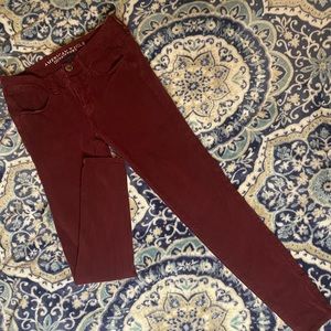 American Eagle maroon jeggings